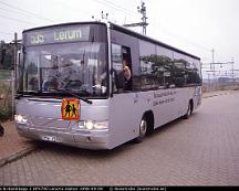 GM_Minibuss_o_Handikapp_2_HPX790_Lerums_station_1998-09-09