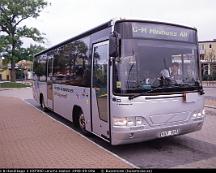 GM_Minibuss_o_Handikapp_3_HXF990_Lerums_station_1998-09-09a