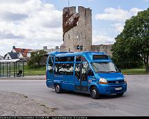 Gotlandsbuss_105_Visby_busstation_2012-08-27b
